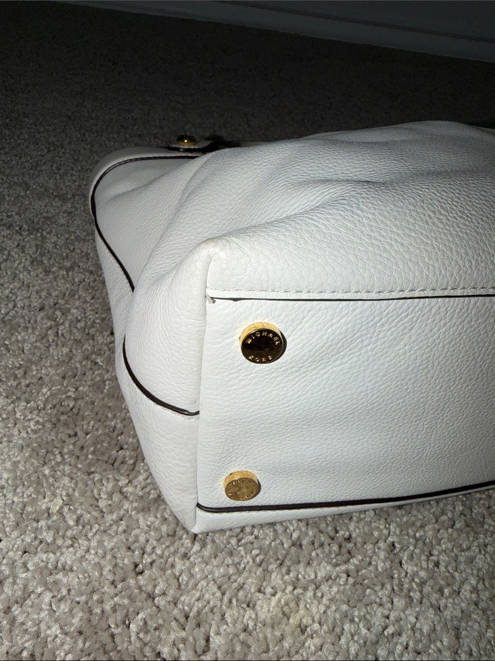 Michael Kors White Pebbled Leather Tote with Gold Hardware - Picture 5 of 8